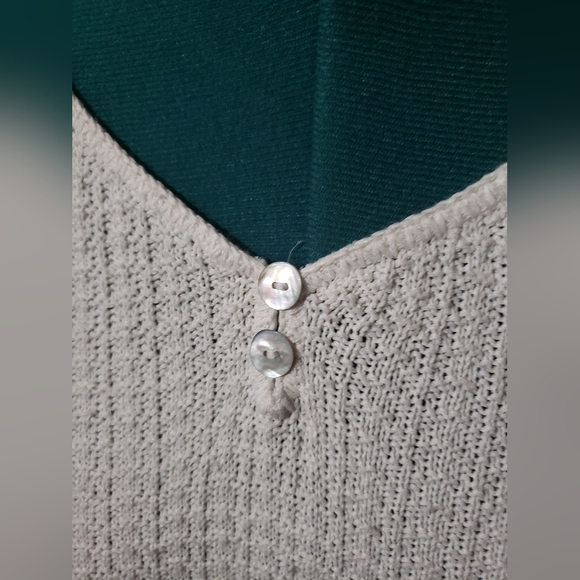 White Crochet Tank Top - Picture 3 of 4